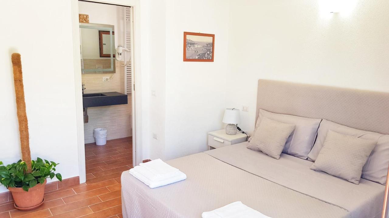 B&B Bell'Alba Santa Teresa Gallura Buitenkant foto